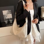 Wholesale Casual Commuter Large Capacity Shoulder Bag - Image 2