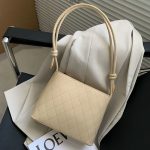 Wholesale Women Solid Color Pu Leather Shoulder Bag - Image 2