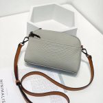 Wholesale Women Fashion Leather Crocodile Pattern Bag - Image 2