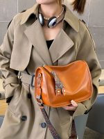 Wholesale Women Vintage Fashion Waxed Genuine Leather Shoulder Bag - Image 2