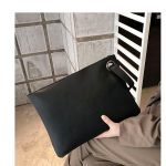 Women Fashionable Solid Color Large Capacity Clutch Bag - Image 3