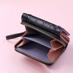 Women Vintage Zipper Buckle Design Crocodile Pattern PU Wallet - Image 2