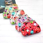 Women Fashion Seven Star Ladybug Print Buckle Compact Wallet - Image 3