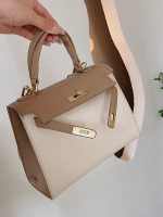Wholesale Women Fashion Casual Color Contrast Handbag - Image 4