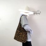 Wholesale Women Fashion Corduroy Leopard Print Large Capacity Canvas Tote Bag - Image 2