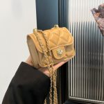 Wholesale Women Fashion Casual Solid Color Chain Portable Mini Small Square Crossbody Bag