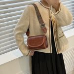 Wholesale Women Fashion Retro Solid Color Small Square Crossbody Bag - Image 3