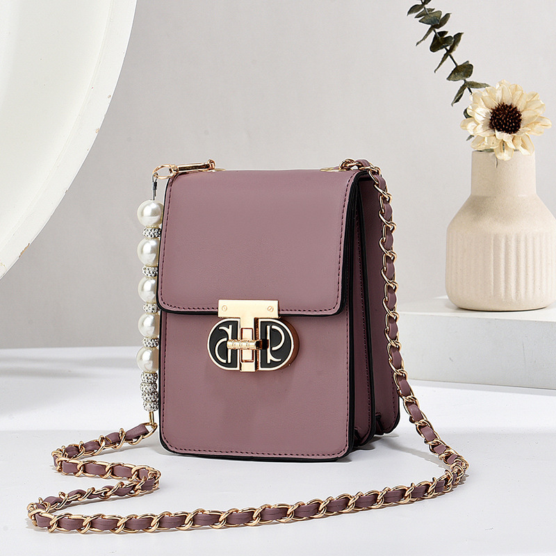 main_2-1460 Women Fashion Casual Solid Color Chain Crossbody Bag - Image 1