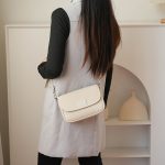 Wholesale Women Fashion Simple Solid Color Pu Small Square Crossbody Bag - Image 3