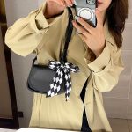 Wholesale Solid Color Women Summer Underarm Small Square Bag - Image 3