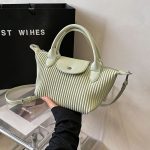 Wholesale Women Fashion Solid Color Pleated Large Capacity Handbag