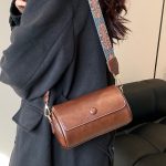 Wholesale Women Fashion Retro Solid Color Cylinder Wide Band Crossbody Bag - Image 2