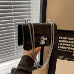 Wholesale Women Fashion Solid Color Square Flap Lock Chain Shoulder Crossbody Bag - Image 3