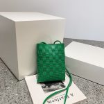 Wholesale Fashion Solid Color Crossbody Bag - Image 2