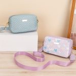 Wholesale Women Fashion Gradient Embossed Square Crossbody Bag - Image 4