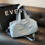 Wholesale Fashion Casual Solid Color Waterproof Nylon Large Capacity Duffle Bags - Image 3