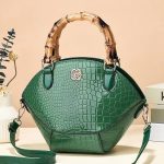 Women Fashion Retro Crocodile Pattern Bamboo Handbag - Image 3