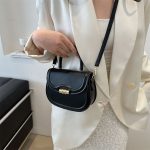 Wholesale Women Fashion Simple Elegant Solid Color Shoulder Bag - Image 3