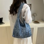 Wholesale Women Fashion Casual Leopard Print Large Capacity Shoulder Bag - Image 3