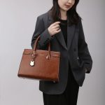 Wholesale Women Fashion Casual Simple Solid Color Handbag Three-Piece Bag Set - Image 2