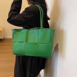 Wholesale Women Retro Large Woven PU Tote Bag - Image 2