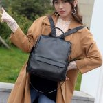 Wholesale Women Fashionable Large Capacity Casual Retro Backpack - Image 2