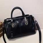 Wholesale Women Fashion Casual Retro Solid Color Oil Wax Tote PU Handbag - Image 3