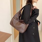 Autumn Women Large Capacity Shoulder Bag - Image 3
