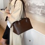 Wholesale Large Capacity Retro Tote Bag - Image 3