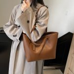 Wholesale Large Capacity Winter Color Blocking Tote Bag - Image 3
