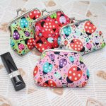 Women Fashion Seven Star Ladybug Print Buckle Compact Wallet - Image 4