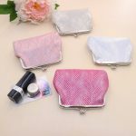 Women Fashion Retro Fabric Clip Compact Wallet - Image 4