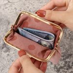 Wholesale Vintage Solid Buckle Wallet - Image 4