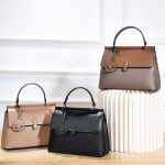 Wholesale Women Casual Simple Solid Color Handbag - Image 3