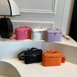 Wholesale Women Solid Color Zipper Crossbody Box Bag - Image 4