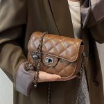 Wholesale Women Fashion Casual Embroidery Chain Small Crossbody Bag - Image 3