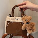 Wholesale Women Fashion Casual Large Capacity Plush Handbag