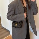 Wholesale Women Fashion Solid Color Flap Lock Square Chain PU Crossbody Bag - Image 3