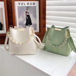 Wholesale Women Fashion Chain Decorative Solid Color Large Capacity Bucket Crossbody Bag - Image 3