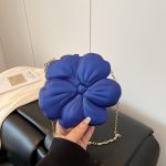 Wholesale Cool Creative Acrylic Women Crossbody Metal Chain Party Bag - Image 4