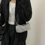 Wholesale Women Fashion Metal Chain Rhinestone Crossbody Bag - Image 4