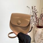 Wholesale Women Fashion Casual Simple Solid Color Crossbody Bag