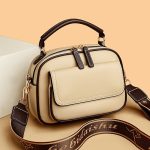 Wholesale Women Casual Round Crossbody Bag - Image 4