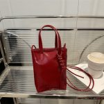 Wholesale Fashion Simple Solid Color Mobile Phone Messenger Bag - Image 4