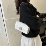 Women Fashion Simple Solid Color Rectangle Chain Crossbody Bag - Image 4