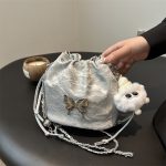 Wholesale Women Fashion Elegant Butterfly Chain Pendant Crossbody Bag - Image 3