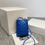 Wholesale Fashion Solid Color Crossbody Bag - Image 3