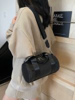 Wholesale Women Fashion Simple Solid Color Cylindrical Shoulder Bag - Image 4