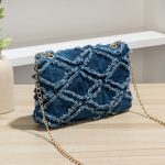Wholesale Women Fashion Casual Denim Chain Small Square Flip Shoulder Bag - Image 3