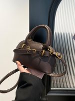 Wholesale Women Fashion Casual Solid Color Lock Shoulder Bag - Image 3